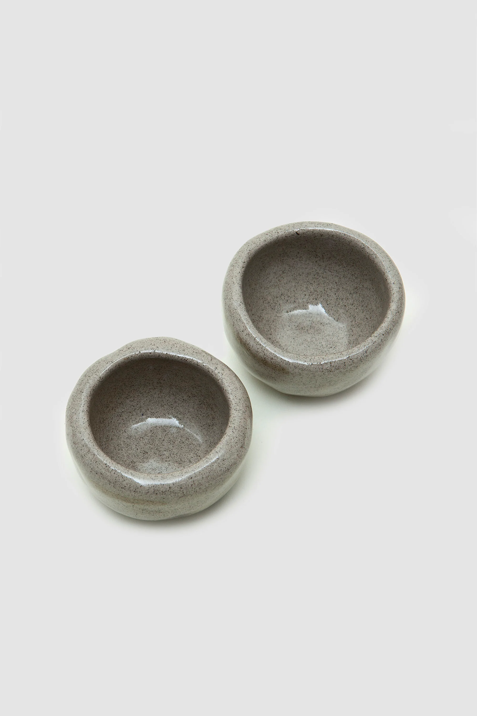 Anaphi Ceramic Set of 2 Cups Khaki/Brown Stripes - Image 5