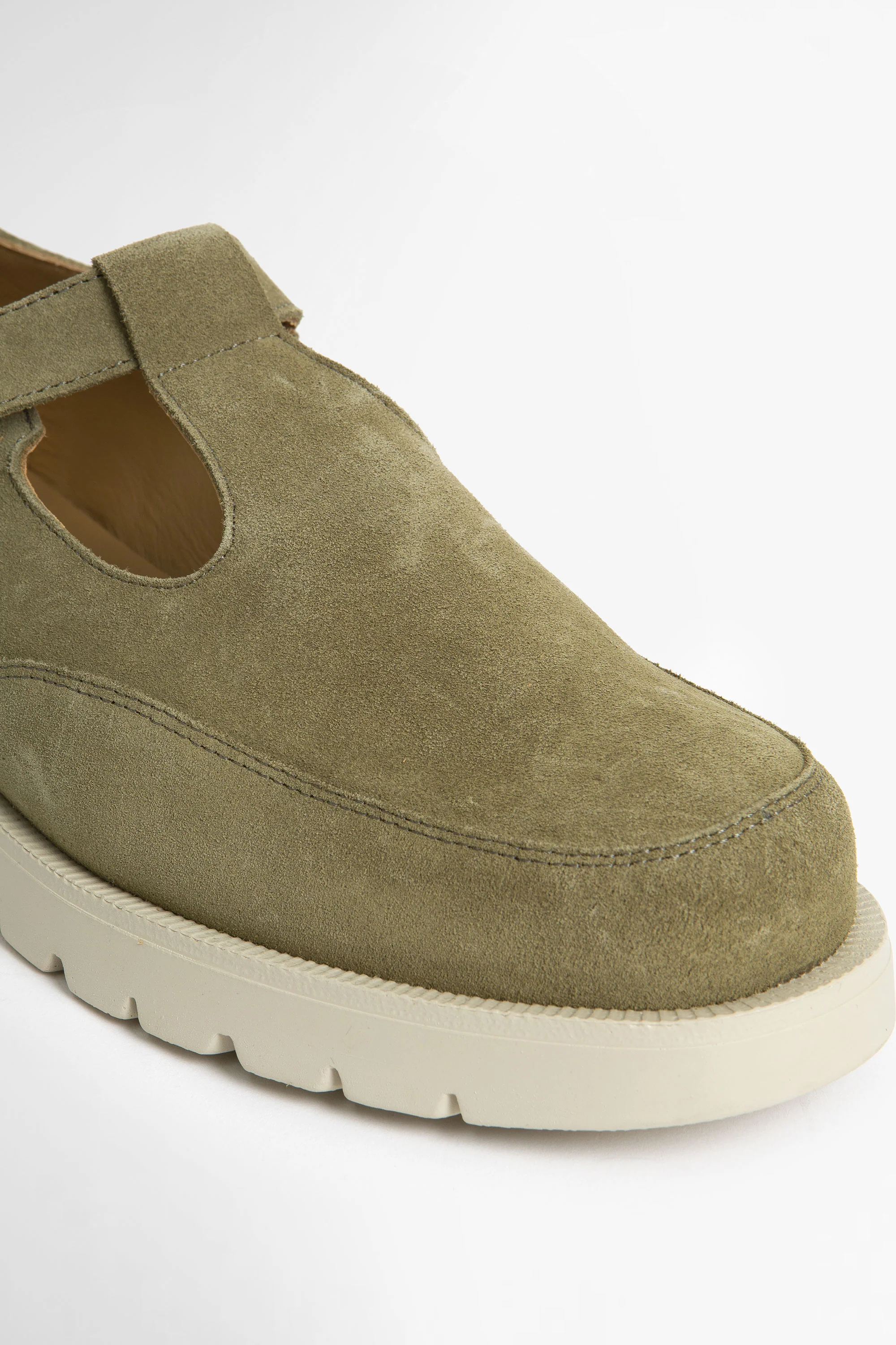 Ferry V Olive - Image 7